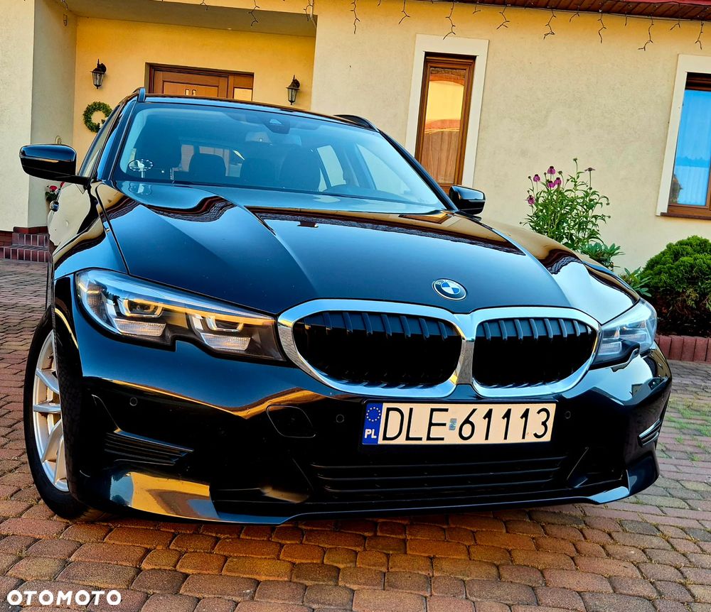 BMW Seria 3 320d Touring Advantage - 3