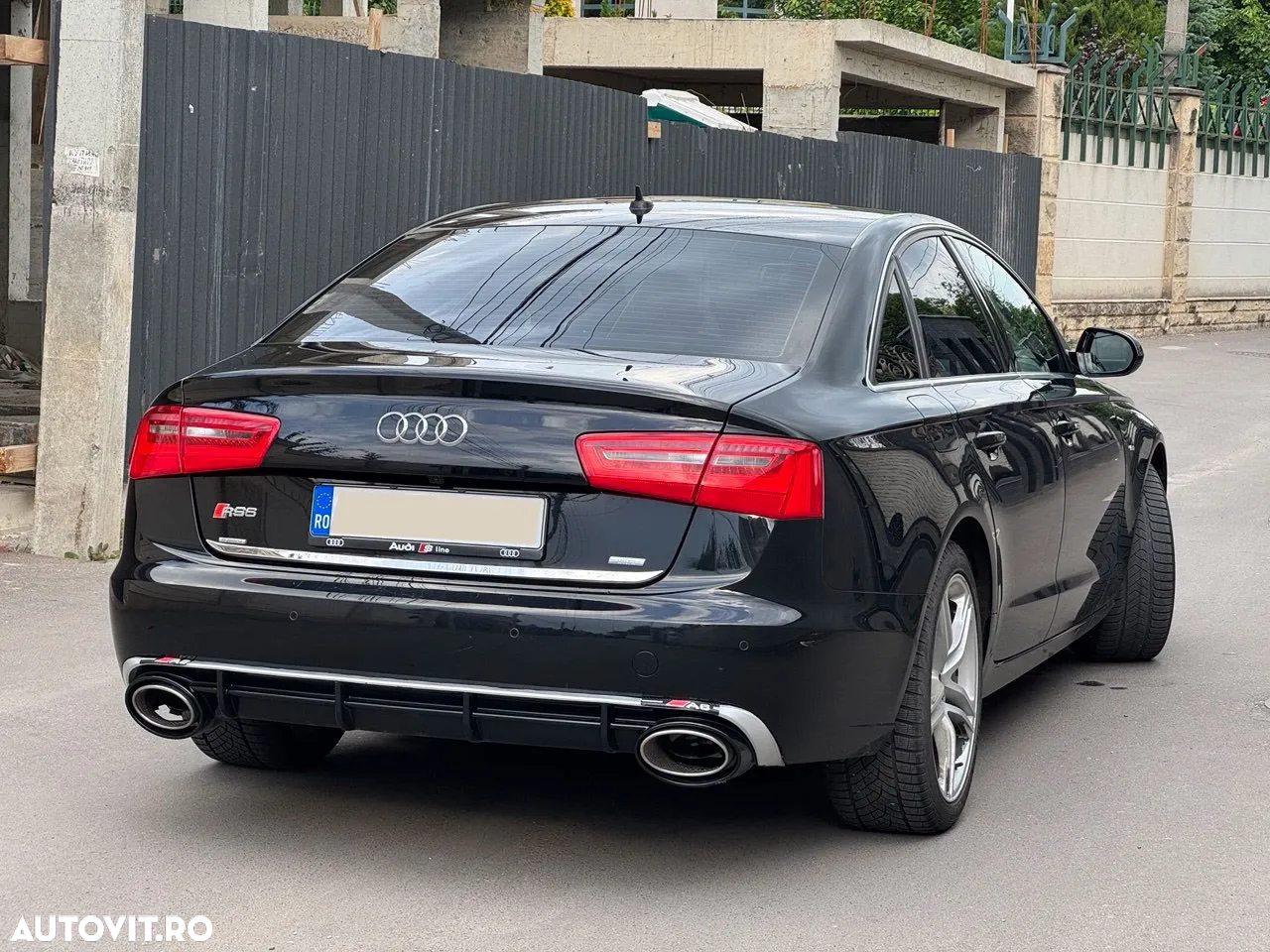 Audi A6 - 4