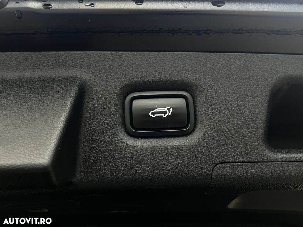 Hyundai Santa Fe - 28