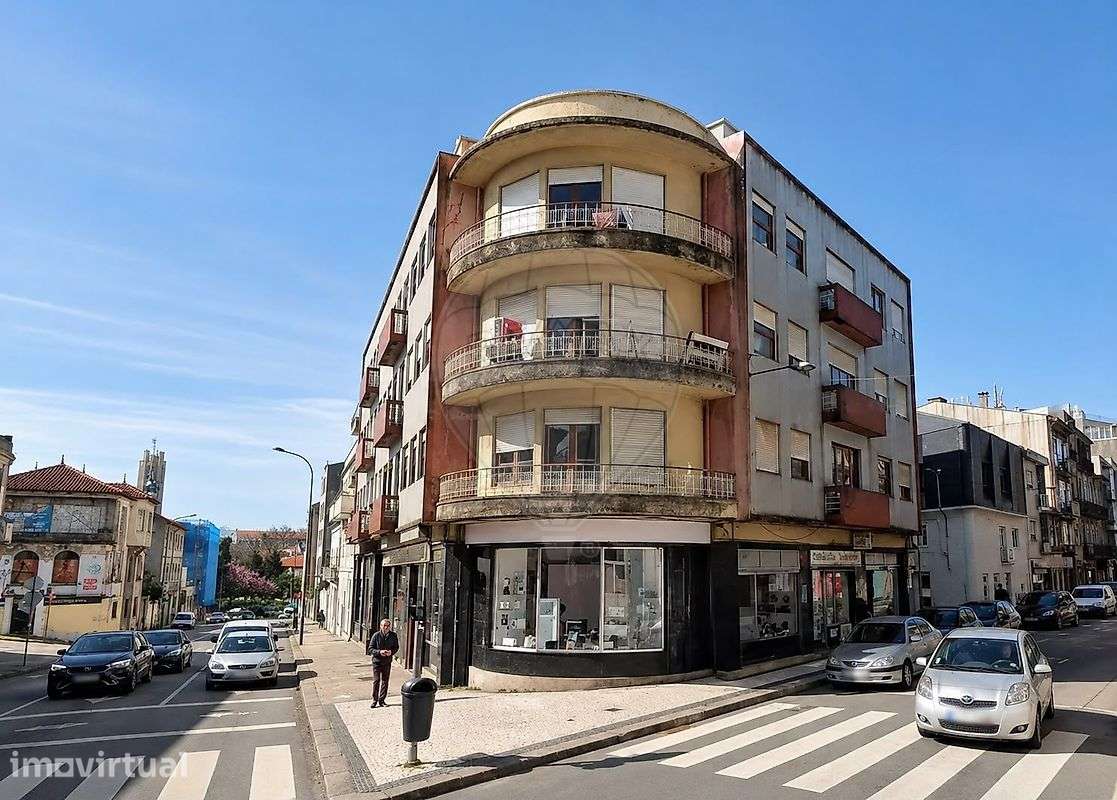 Apartamento T1 para arrendamento - Grande imagem: 2/11