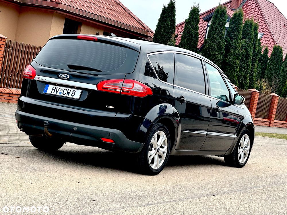 Ford S-Max - 21