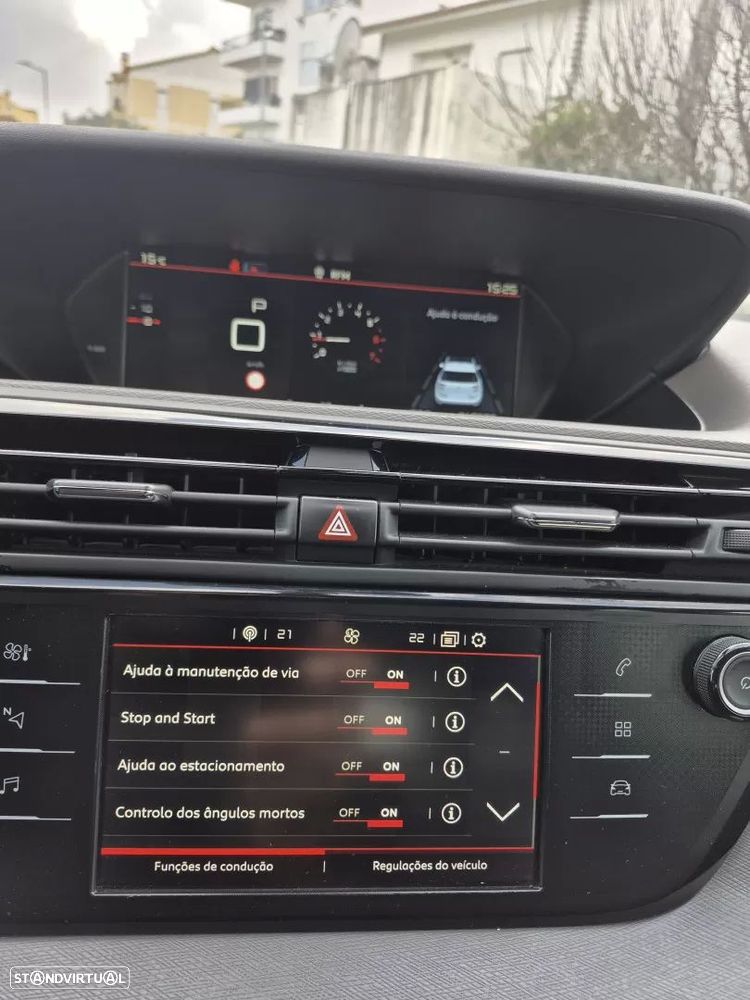 Citroën C4 Grand Picasso - 26