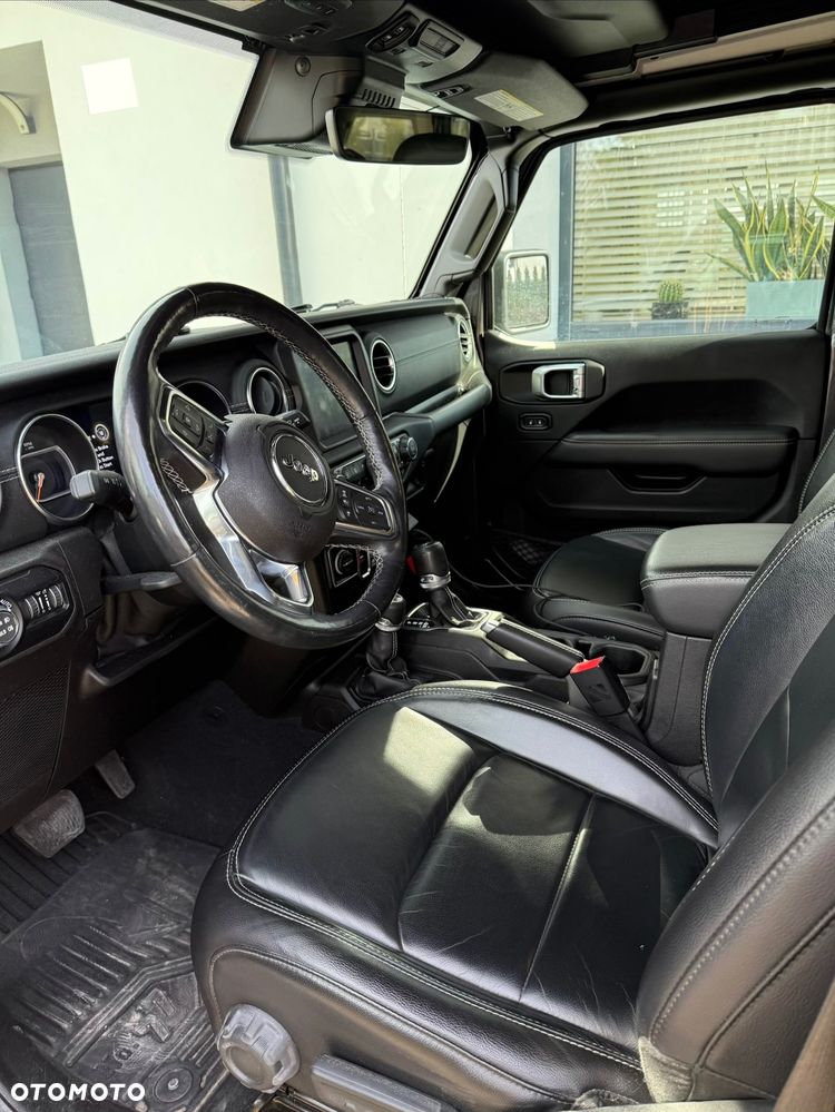 Jeep Wrangler Unlimited 3.6 Automatik Sahara - 7