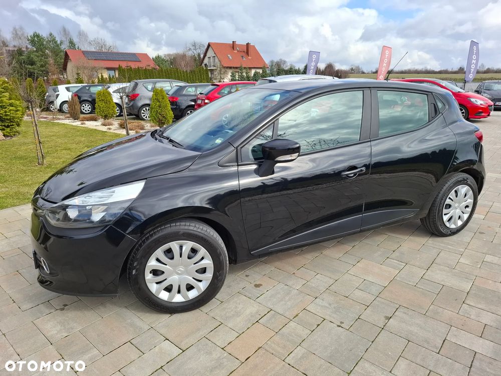 Renault Clio - 10