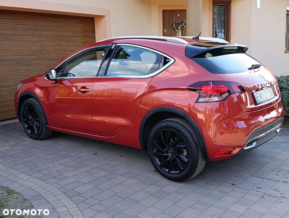 DS Automobiles DS 4 Crossback - 11