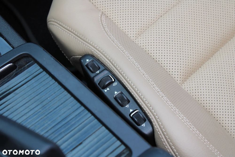 Mercedes-Benz Klasa E 350 7G-TRONIC Avantgarde BusinessEDITION - 19