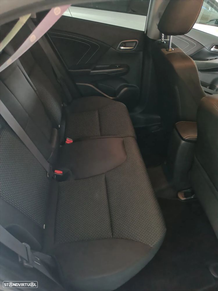 Honda Civic 1.6 i-DTEC Sport - 10