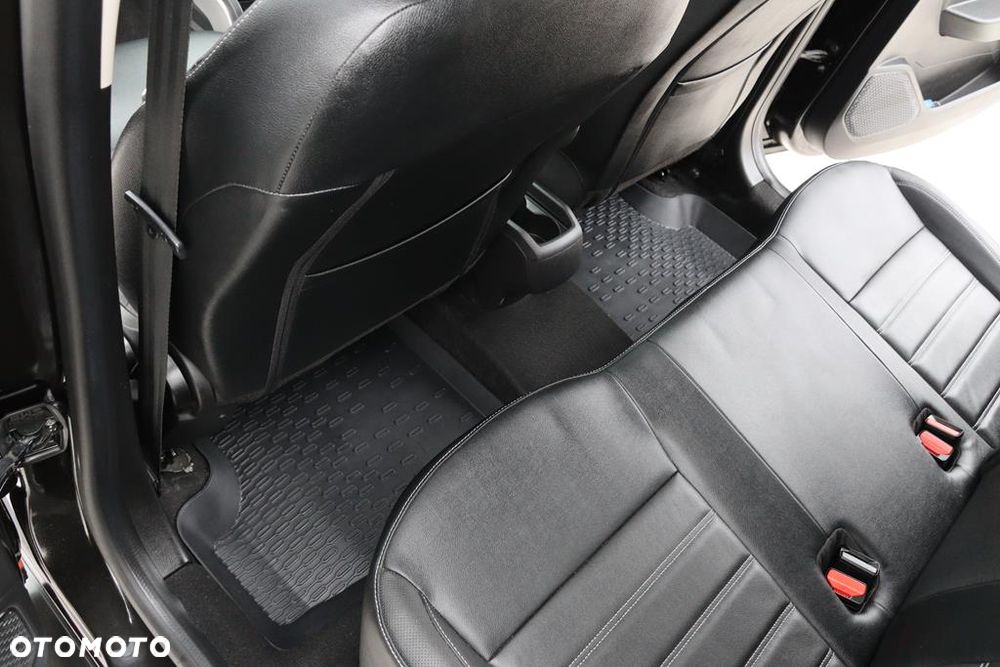 Dacia Duster 1.6 SCe Prestige - 30