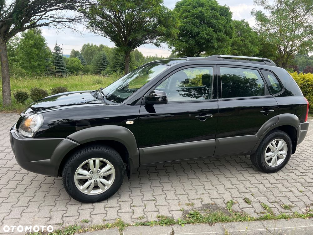 Hyundai Tucson 2.0 CRDi 2WD GLS - 8