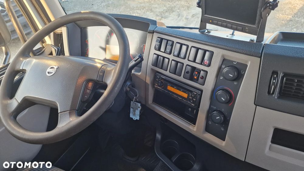 Volvo FE 260 4x2 Hds HIAB 122/11m/Pilot Skrzynia 6m - 33