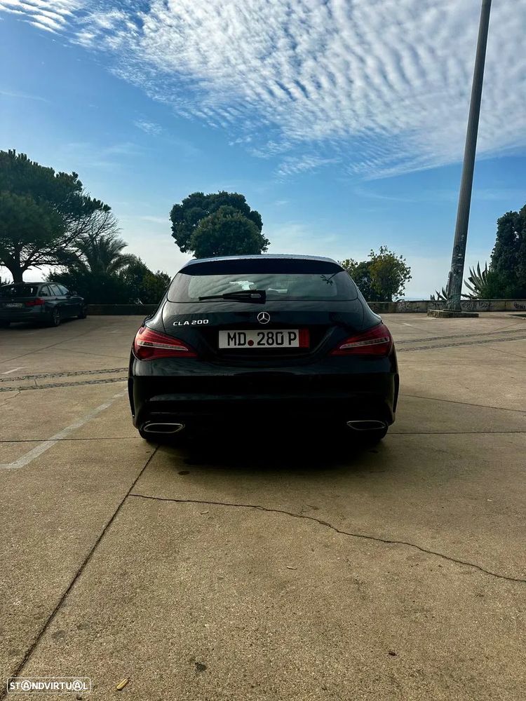 Mercedes-Benz CLA 200 Shooting Brake 7G-DCT AMG Line - 4