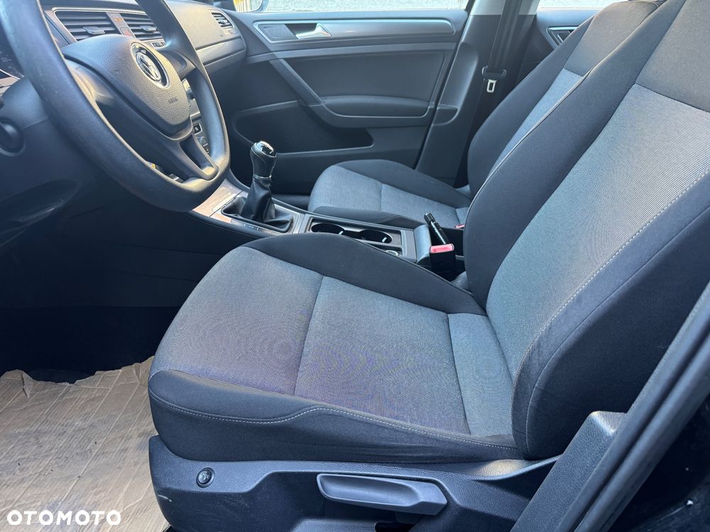 Volkswagen Golf 1.2 TSI Trendline - 12