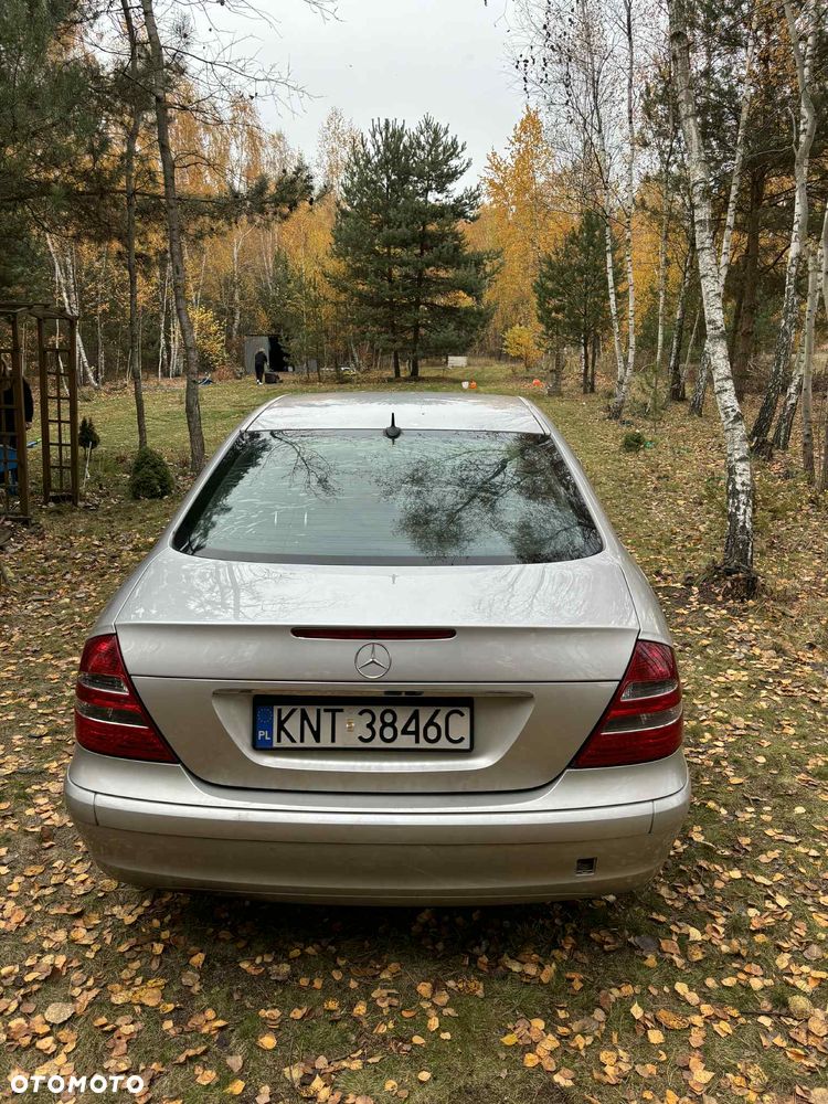Mercedes-Benz Klasa E - 10