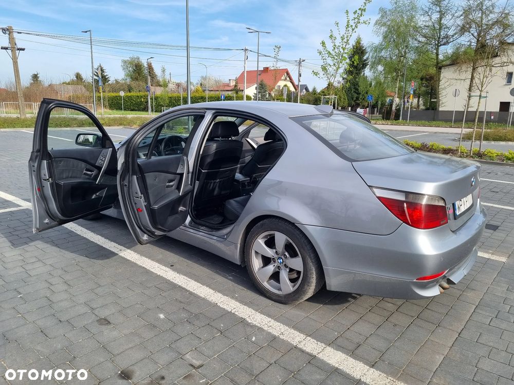 BMW Seria 5 - 29