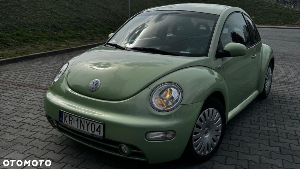 Volkswagen New Beetle - 1