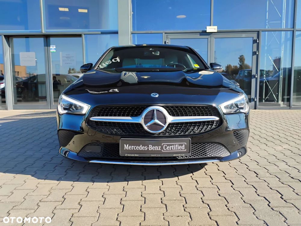 Mercedes-Benz CLA 180 Progressive 7G-DCT - 2