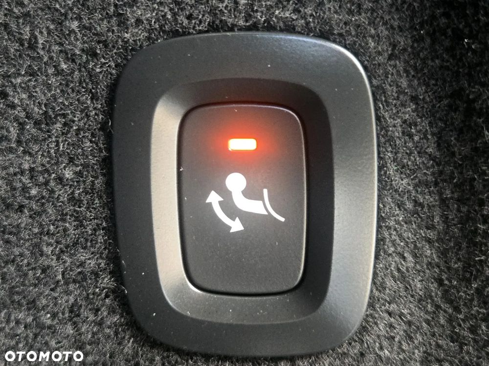 Volvo XC 60 D4 Geartronic Momentum Pro - 33