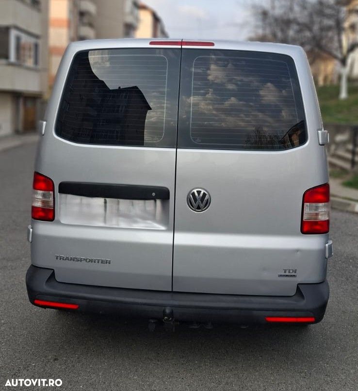 Volkswagen Transporter - 4