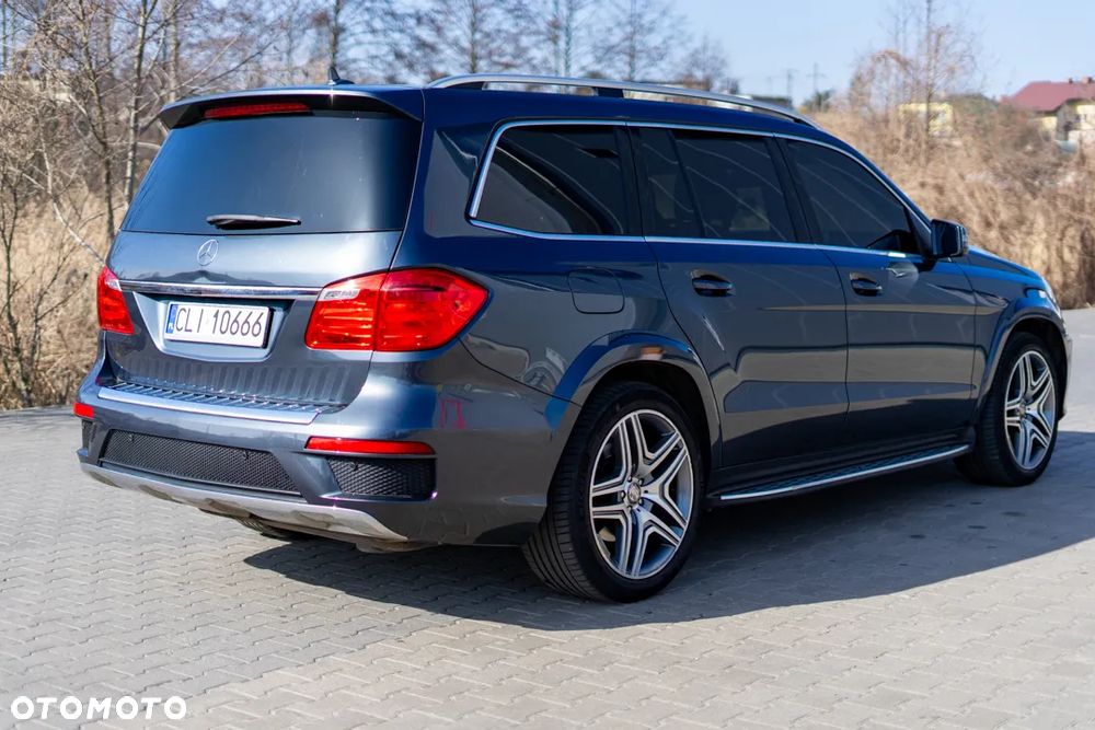 Mercedes-Benz GL 350 BlueTEC 4Matic 7G-TRONIC - 16