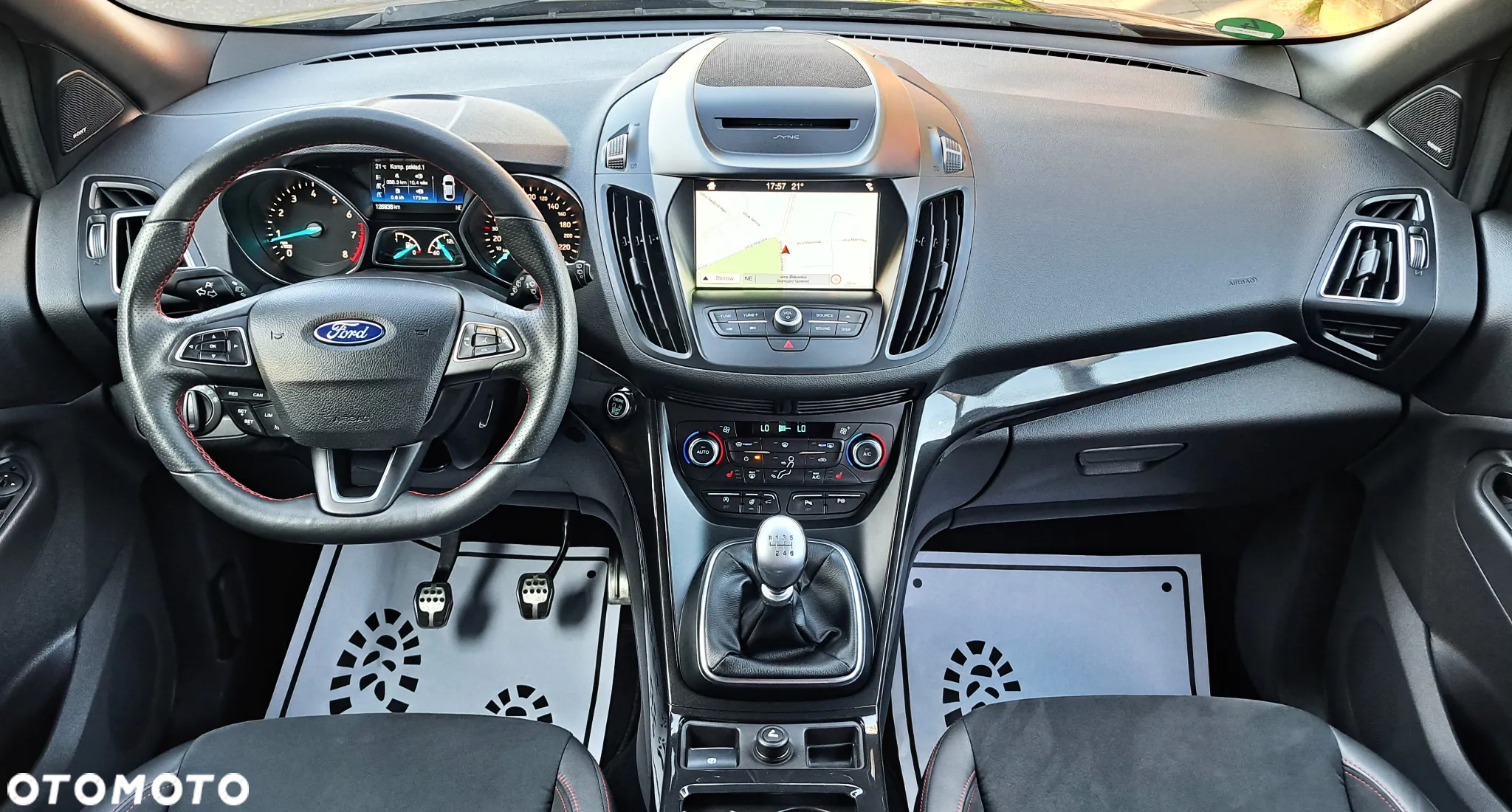 Ford Kuga 1.5 EcoBoost 2x4 ST-Line - 33