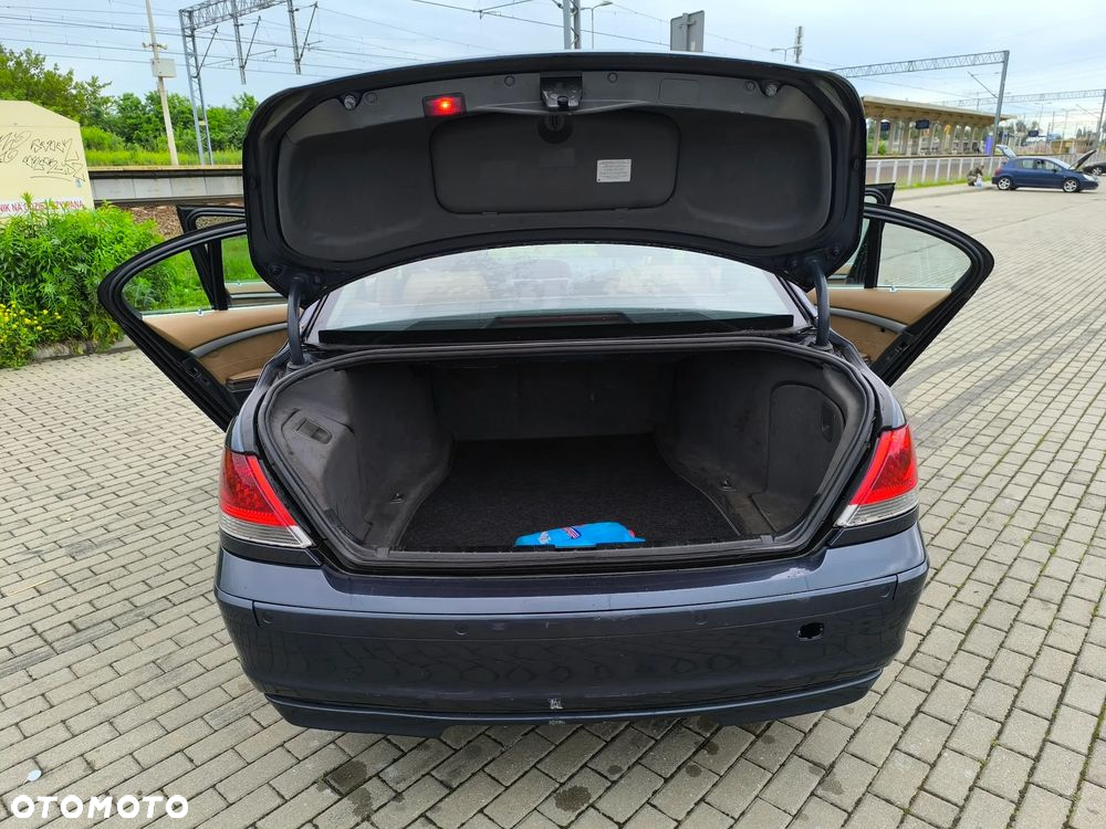 BMW Seria 7 730d - 23