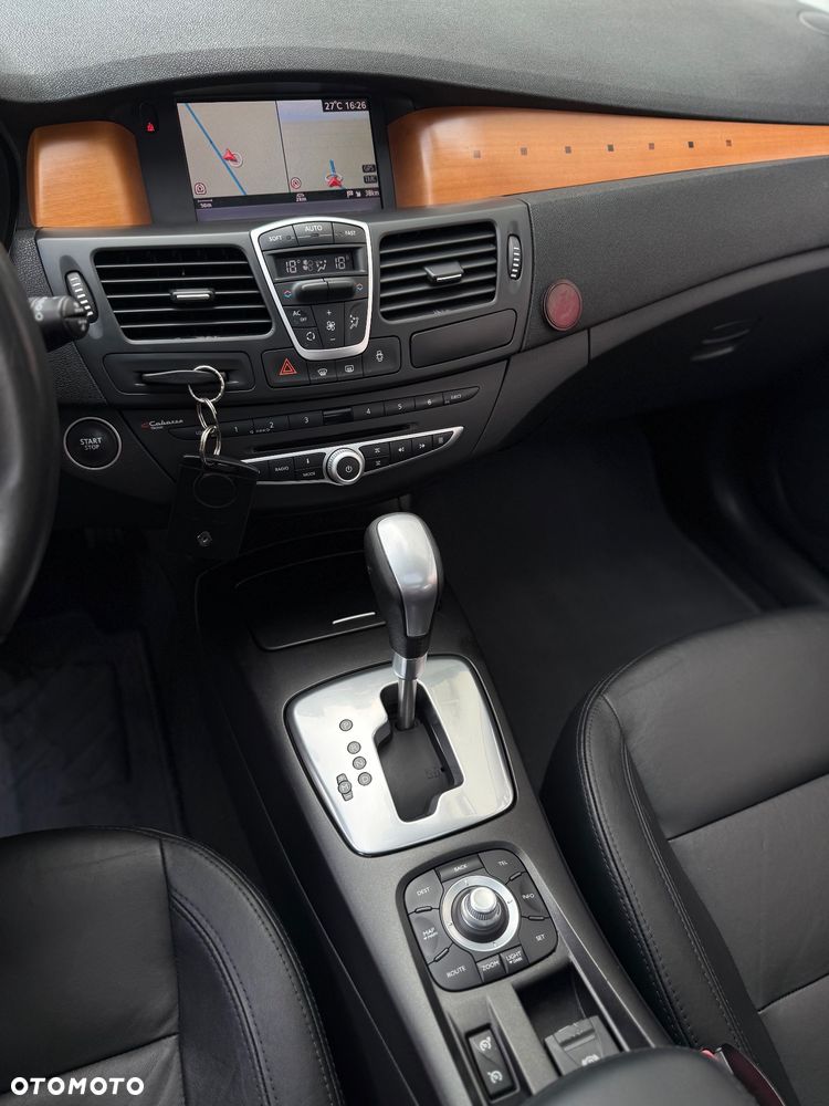 Renault Laguna 2.0T Initiale - 33