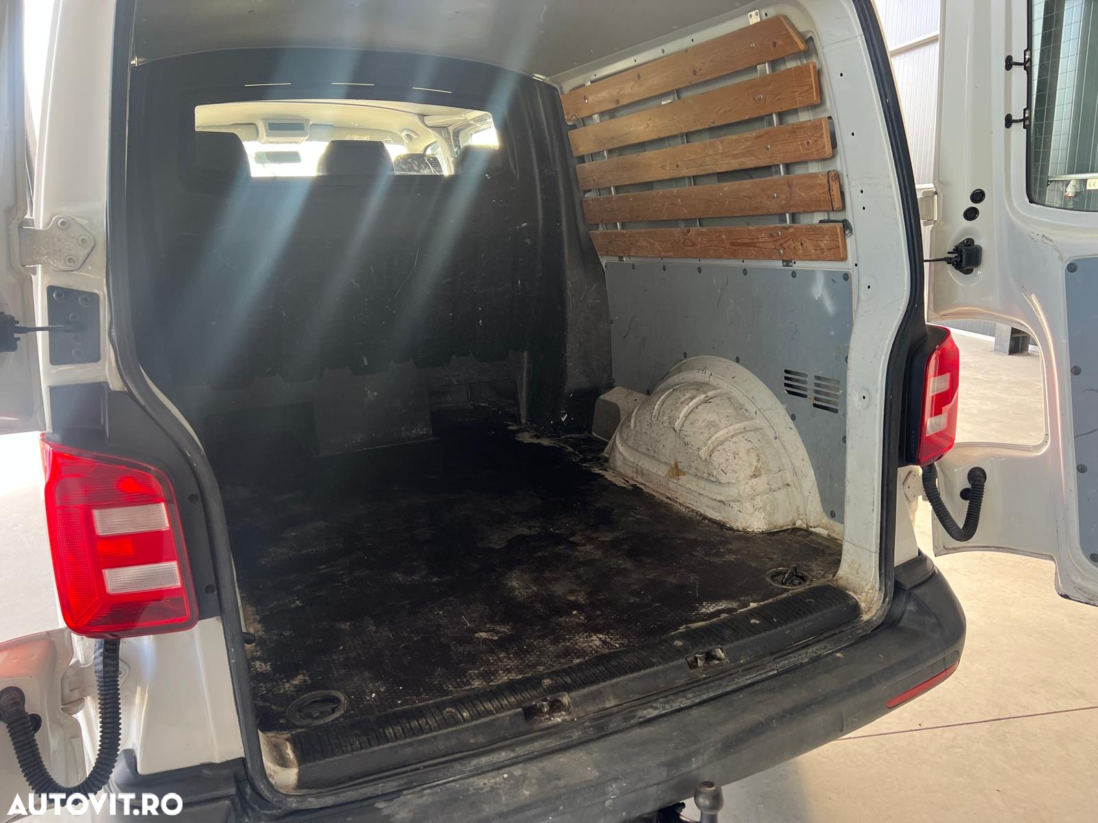 Volkswagen Transporter T6 Lang - 21