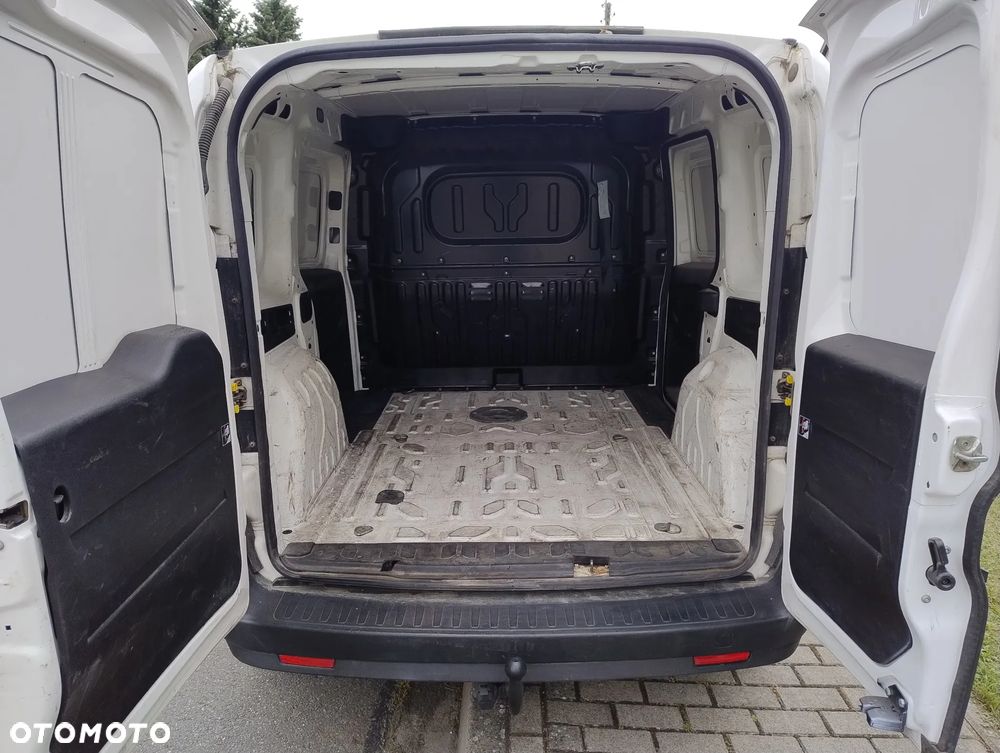 Fiat Doblo - 11