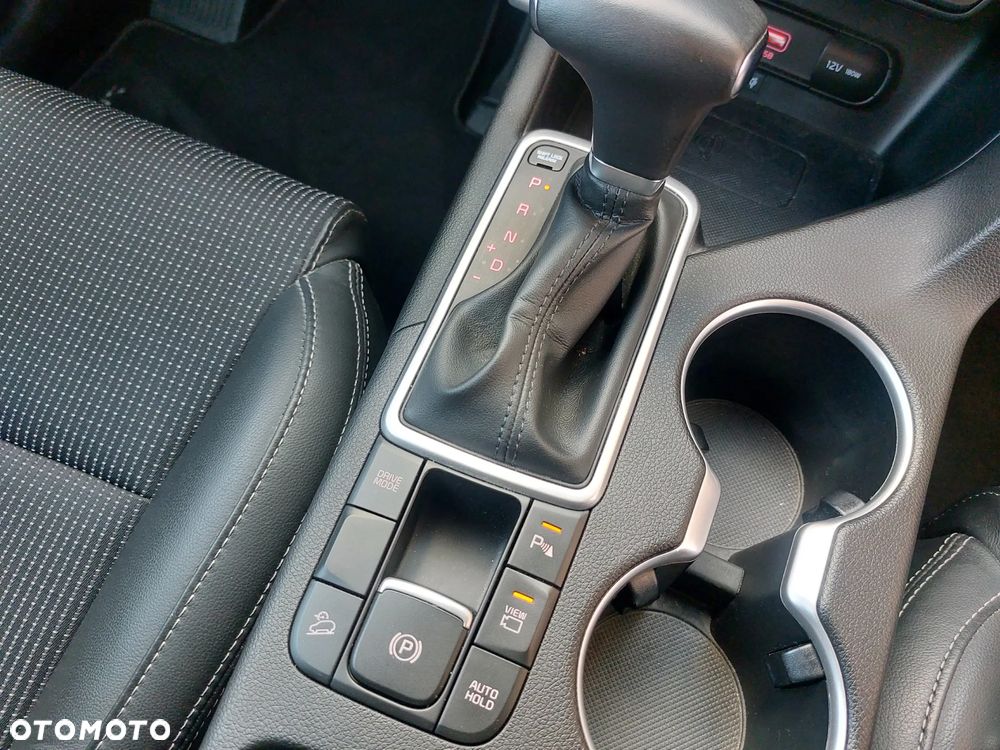 Kia Sportage 1.6 T-GDI 2WD DCT SPIRIT - 11