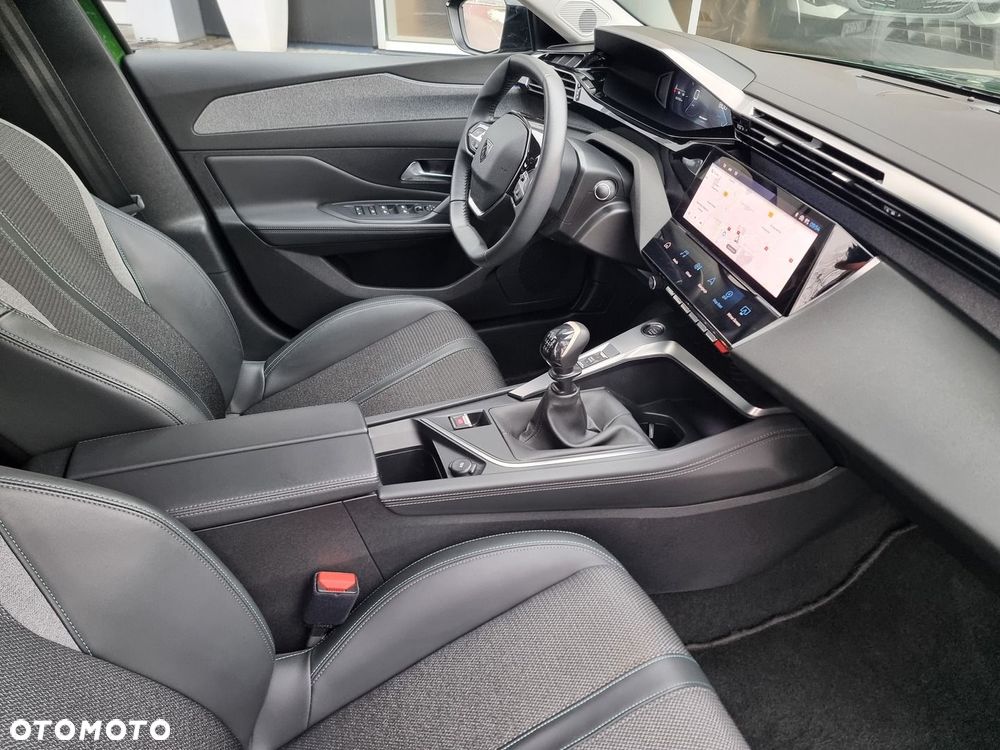 Peugeot 308 1.2 PureTech Allure S&S - 19