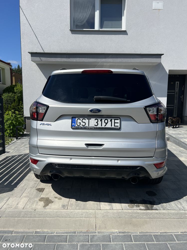 Ford Kuga - 4
