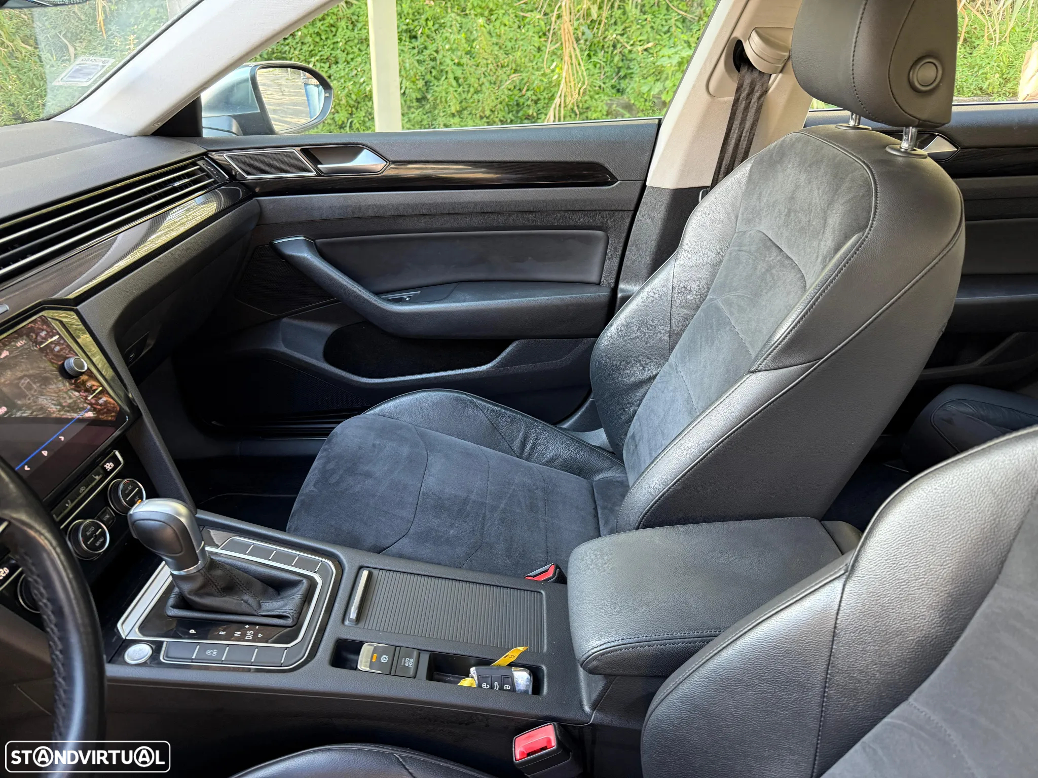 VW Arteon 2.0 TDI R-Line DSG - 28