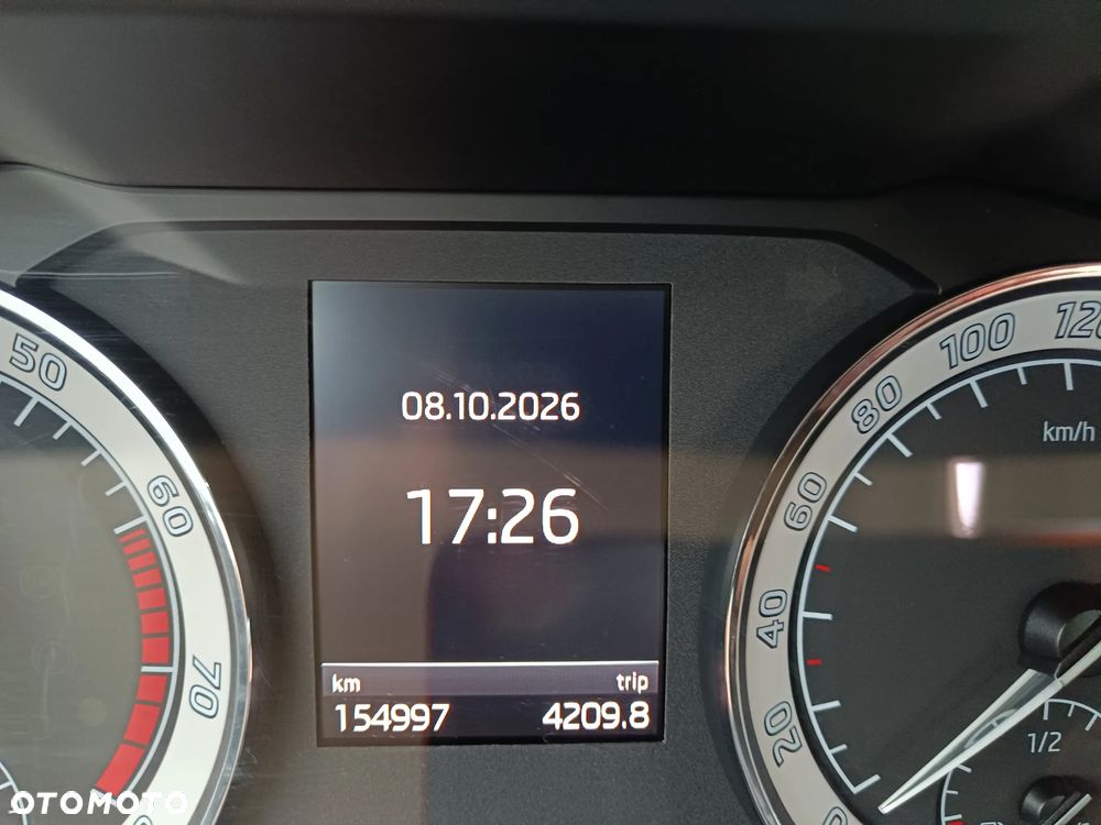 Skoda Superb 1.8 TSI DSG L&K - 19