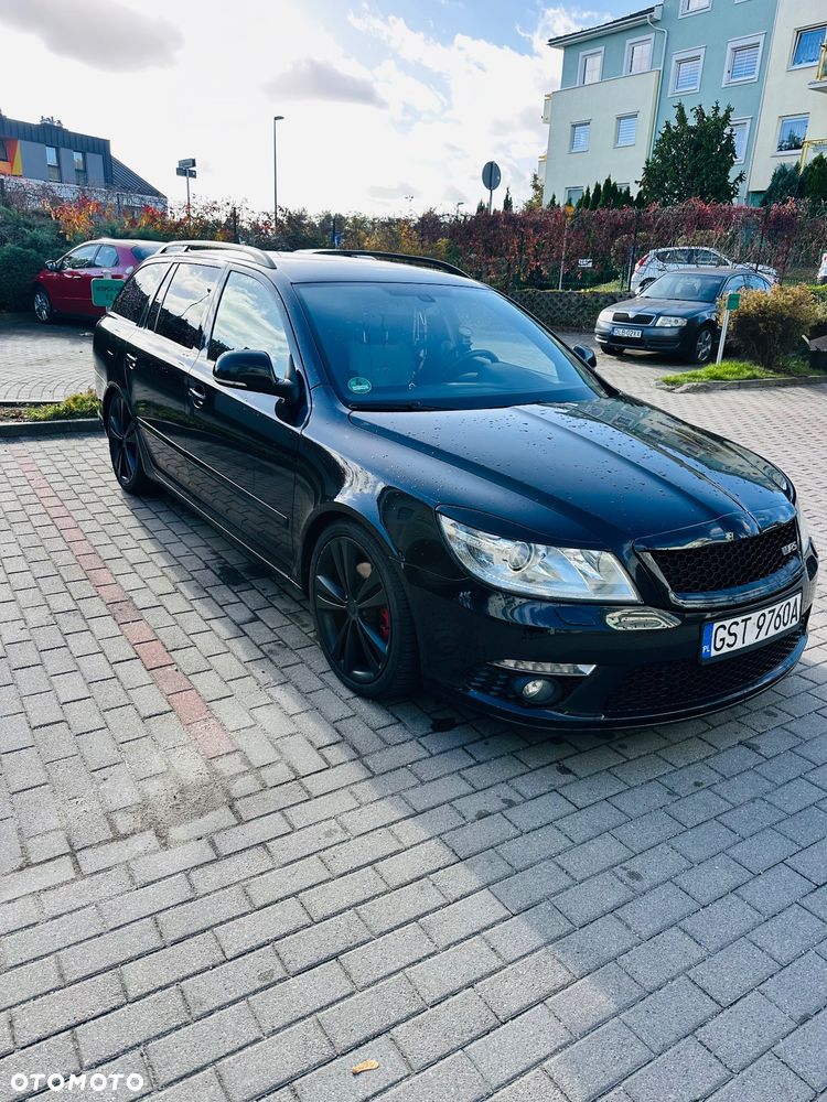 Skoda Octavia 2009 photo 2