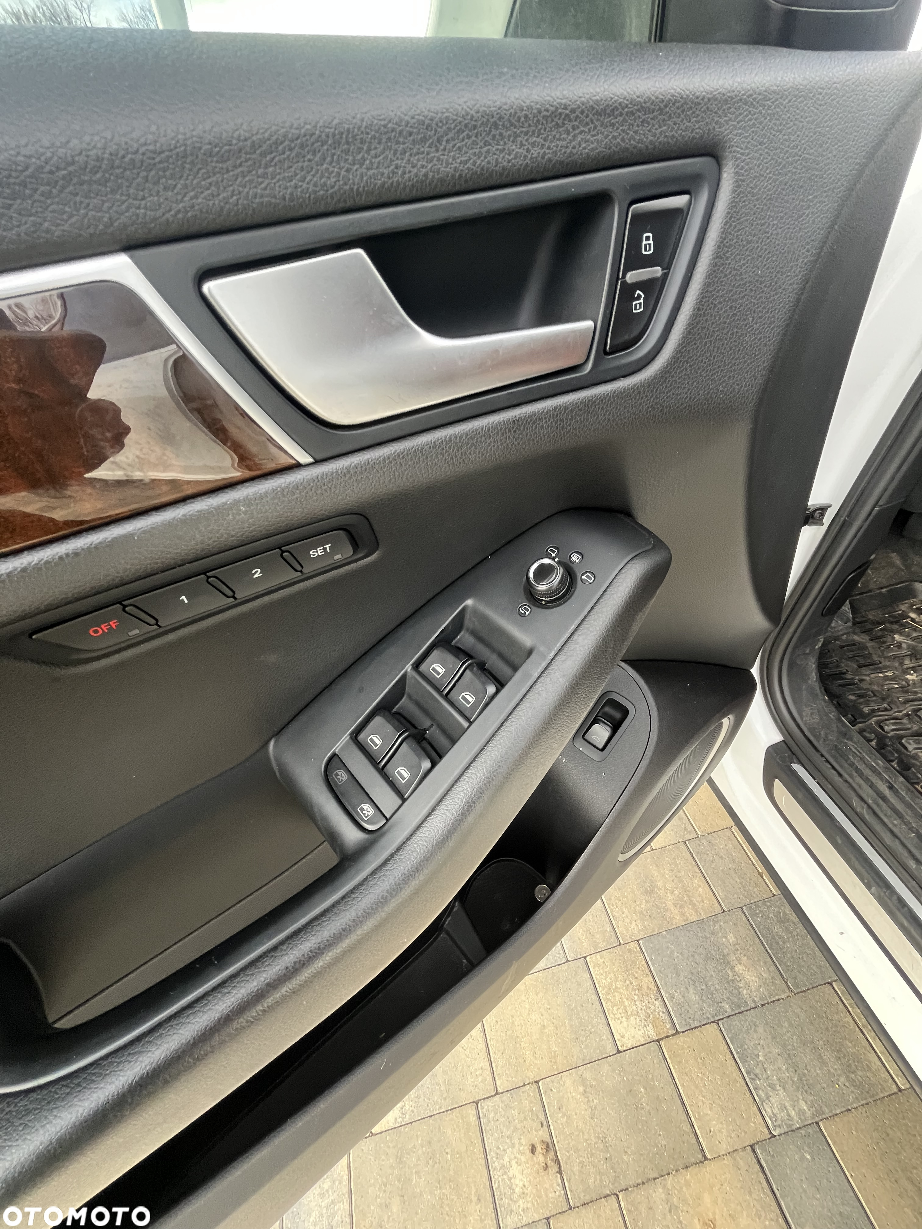 Audi Q5 3.2 FSI Quattro S tronic - 11