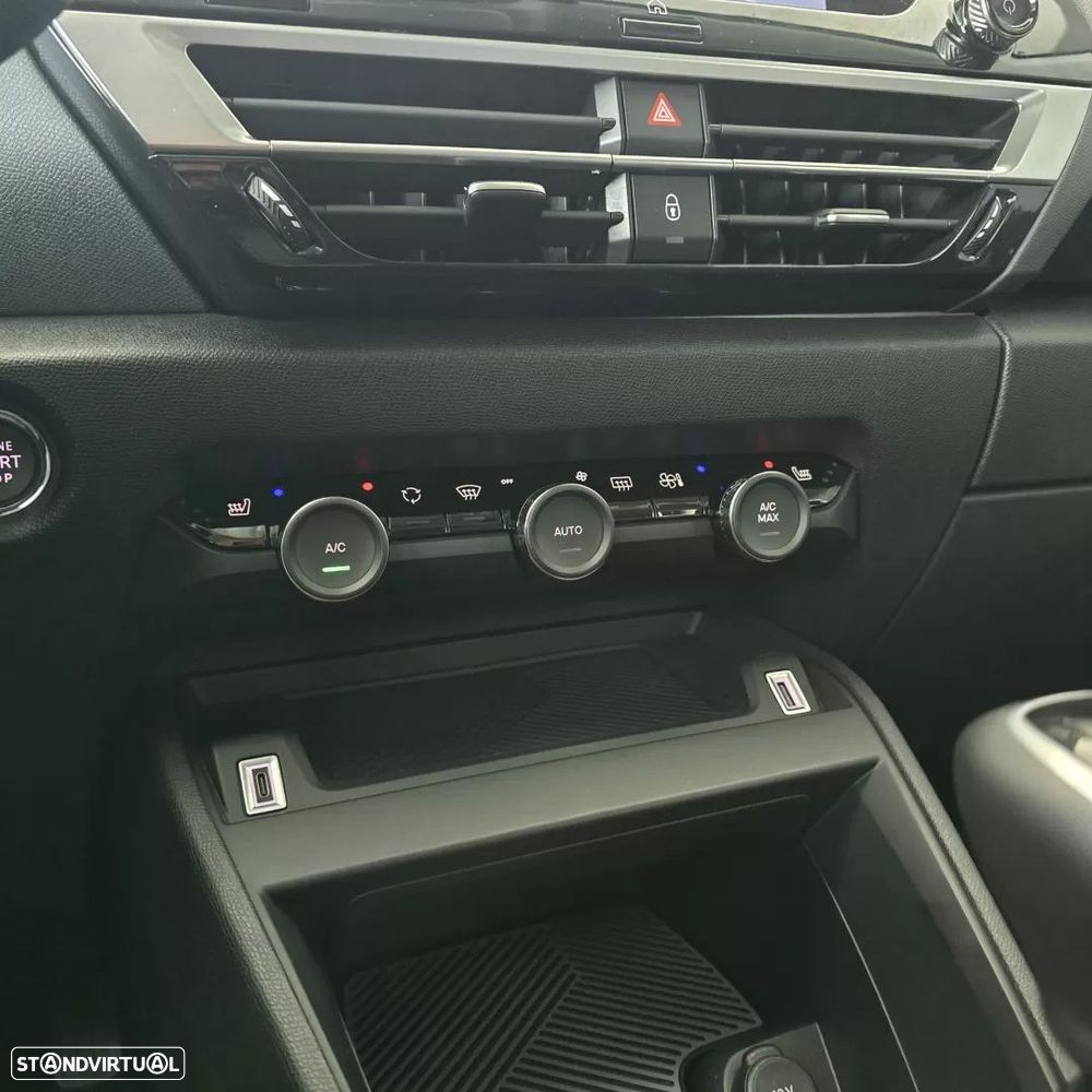 Citroën C4 1.2 PureTech Plus - 29