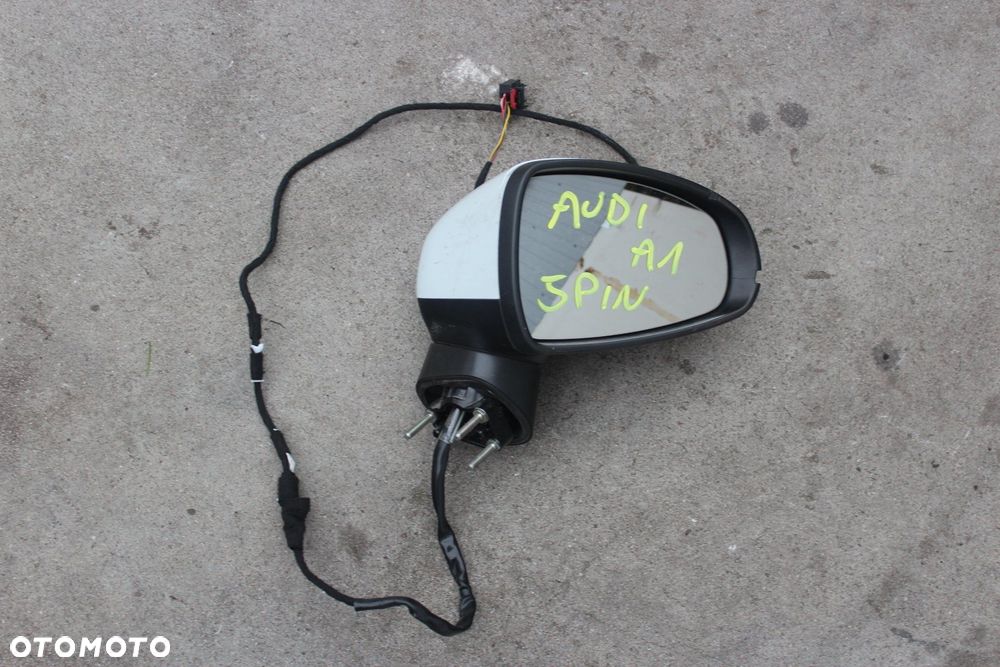 Lusterko Prawe Audi A1 5PIN - 4