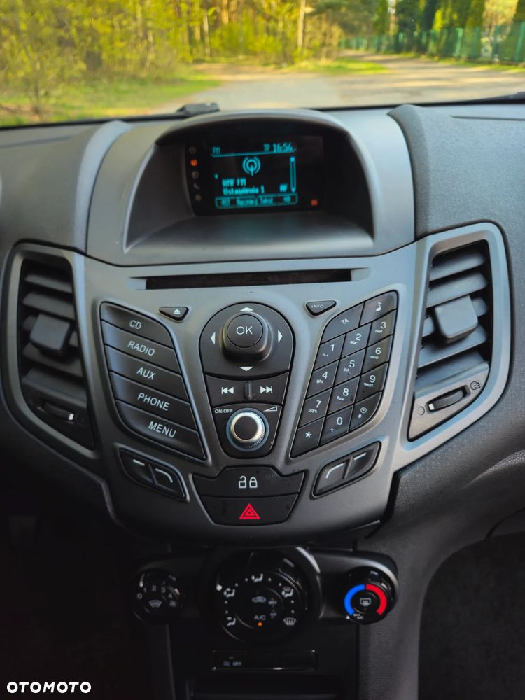 Ford Fiesta 1.0 SYNC Edition - 26