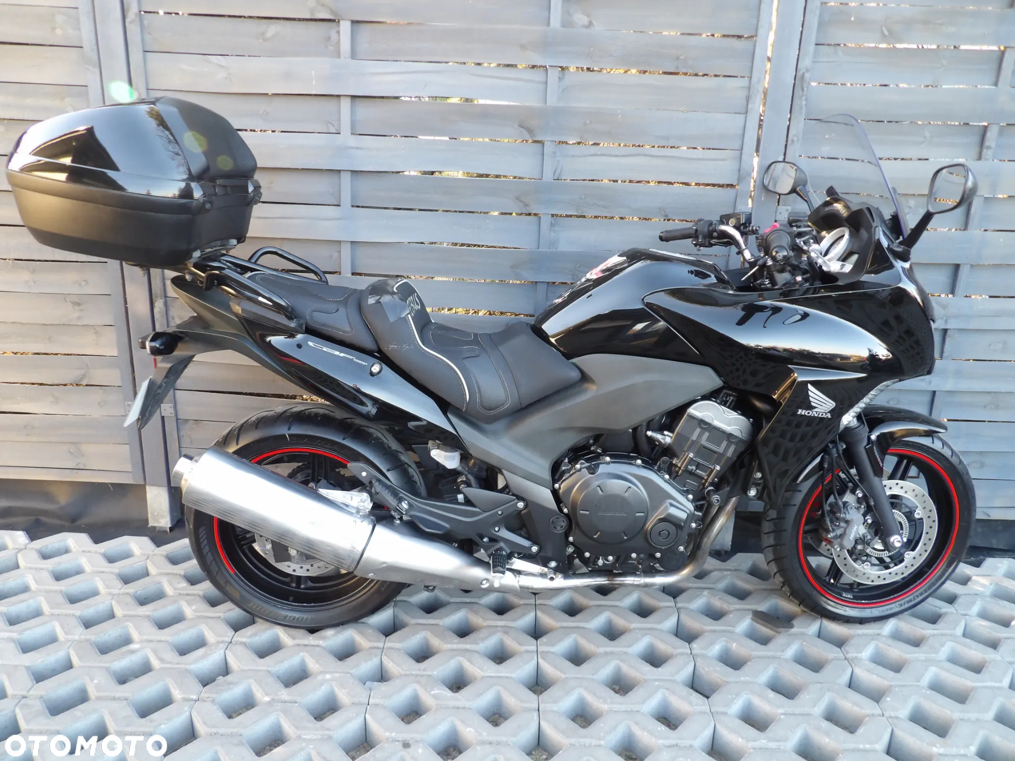 Honda CBF - 3