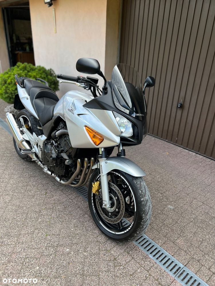 Honda CBF - 9