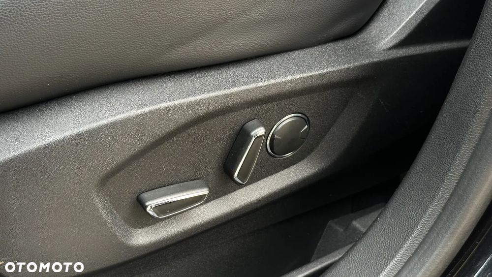 Ford Galaxy 2.0 EcoBlue Allrad Business - 15