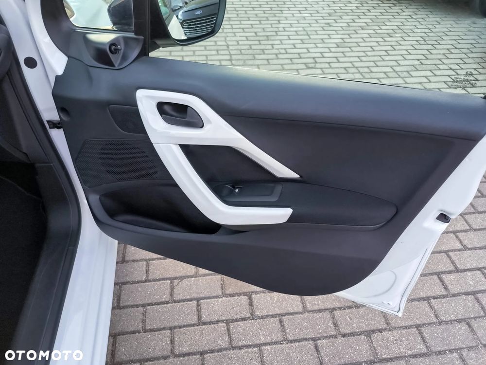 Peugeot 208 PureTech 68 Like - 23