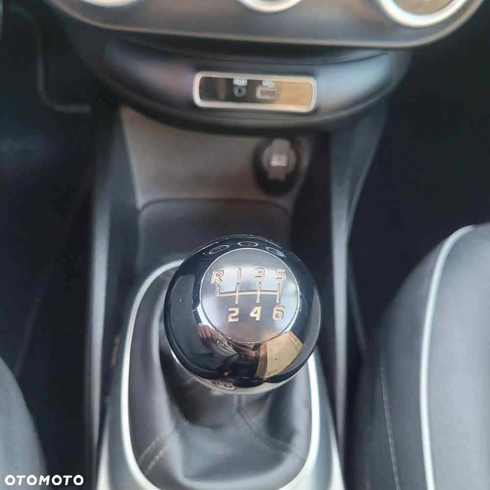 Fiat 500X 1.6 Multijet 4x2 S&S Cross Plus - 18