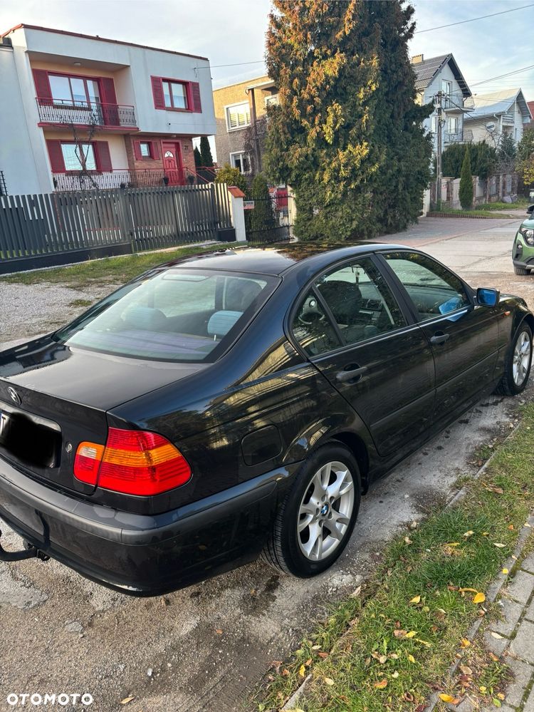 BMW Seria 3 316i - 4