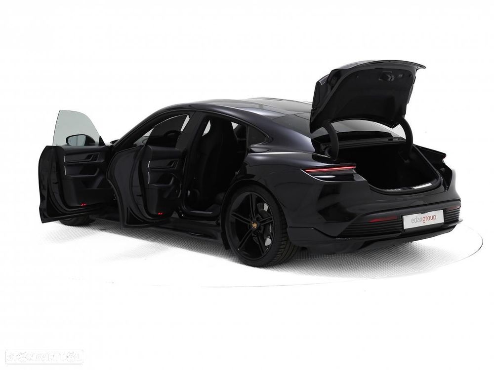 Porsche Taycan 4S - 5