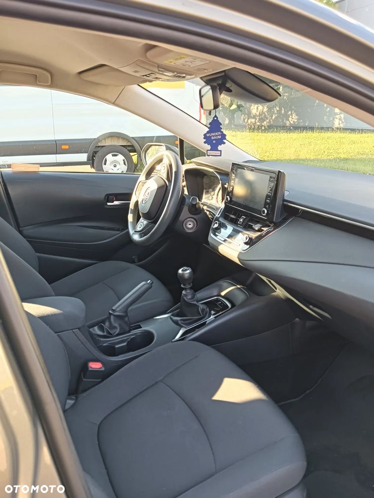 Toyota Corolla 1.6 Comfort - 8