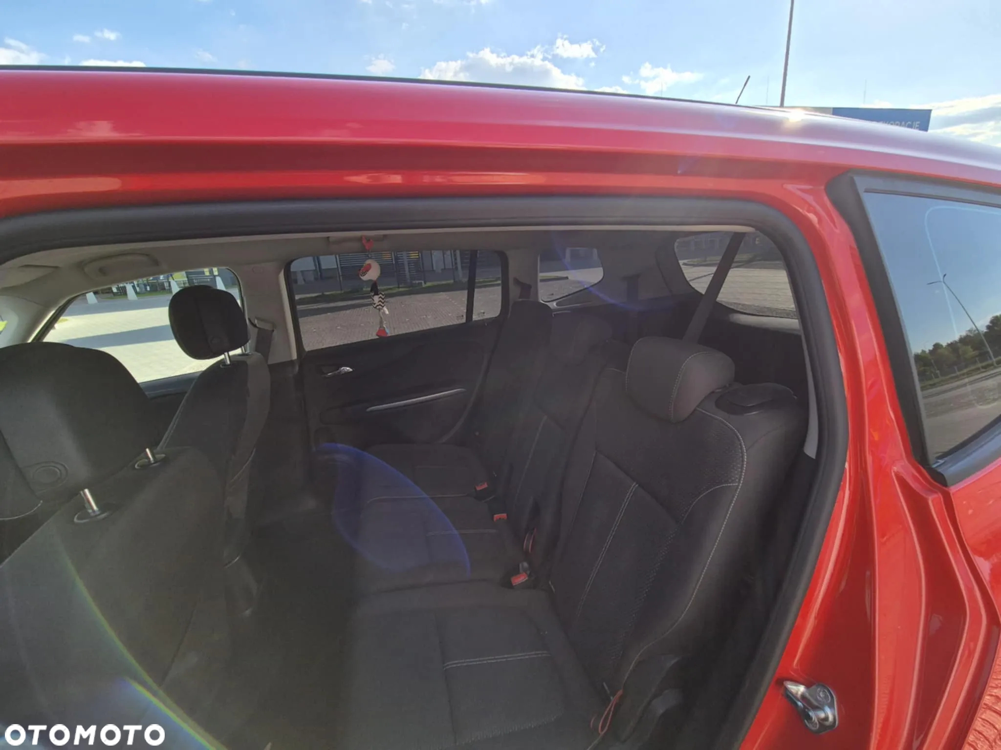 Opel Zafira 1.6 CDTI Enjoy - 9
