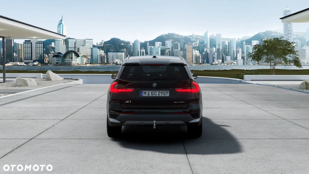 BMW X1 sDrive18d - 6