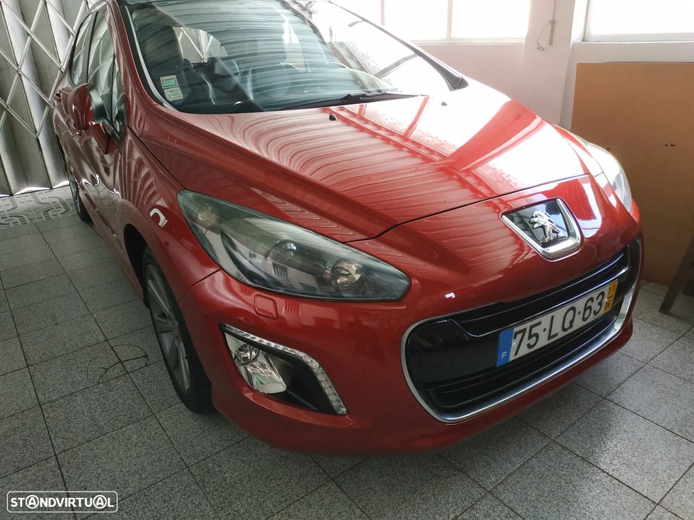 Peugeot 308 2.0 HDi Allure - 2