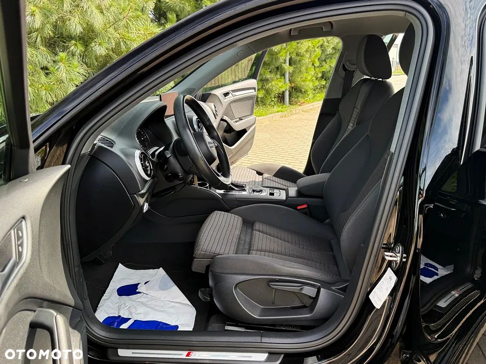 Audi A3 Sportback 30 TDI S tronic sport - 27
